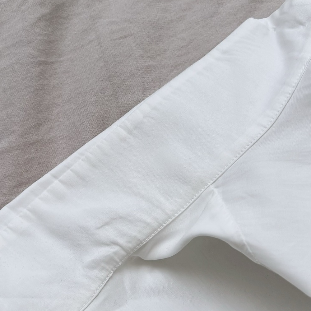 ❌❌Chanel Logo White Button Up Crop Top Shirt Sz.34 - Popular & Rare - Picture 10 of 16